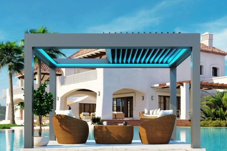 Bioclimatic pergola