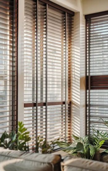 Venetian blinds